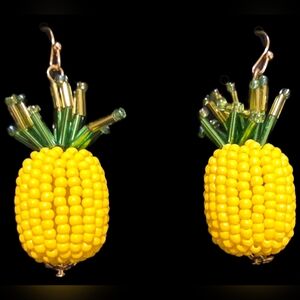 Beaded 🍍 Earrings